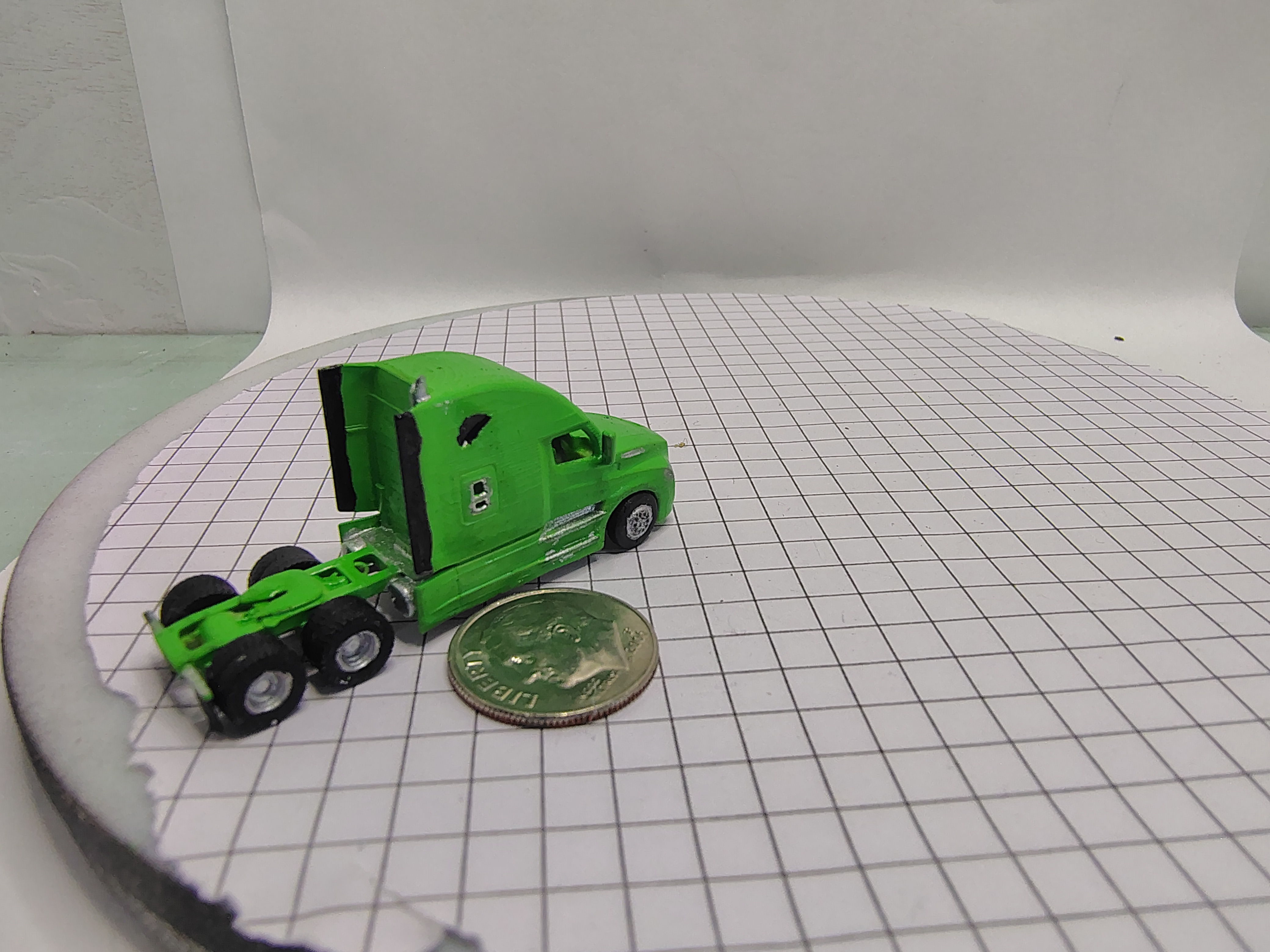 N Scale Freightliner Cascadia Sleeper 