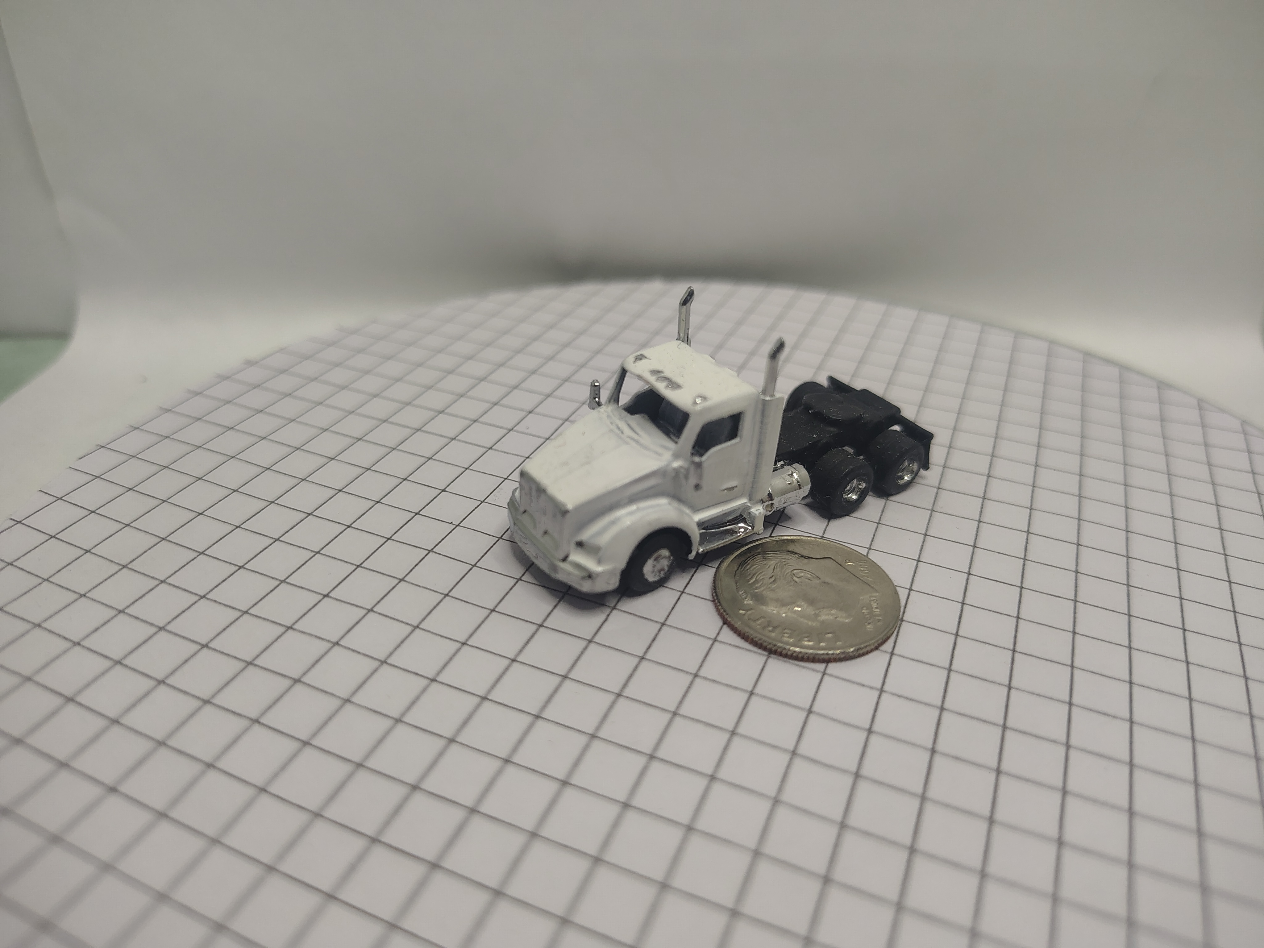 KW T-880 Daycab White 7