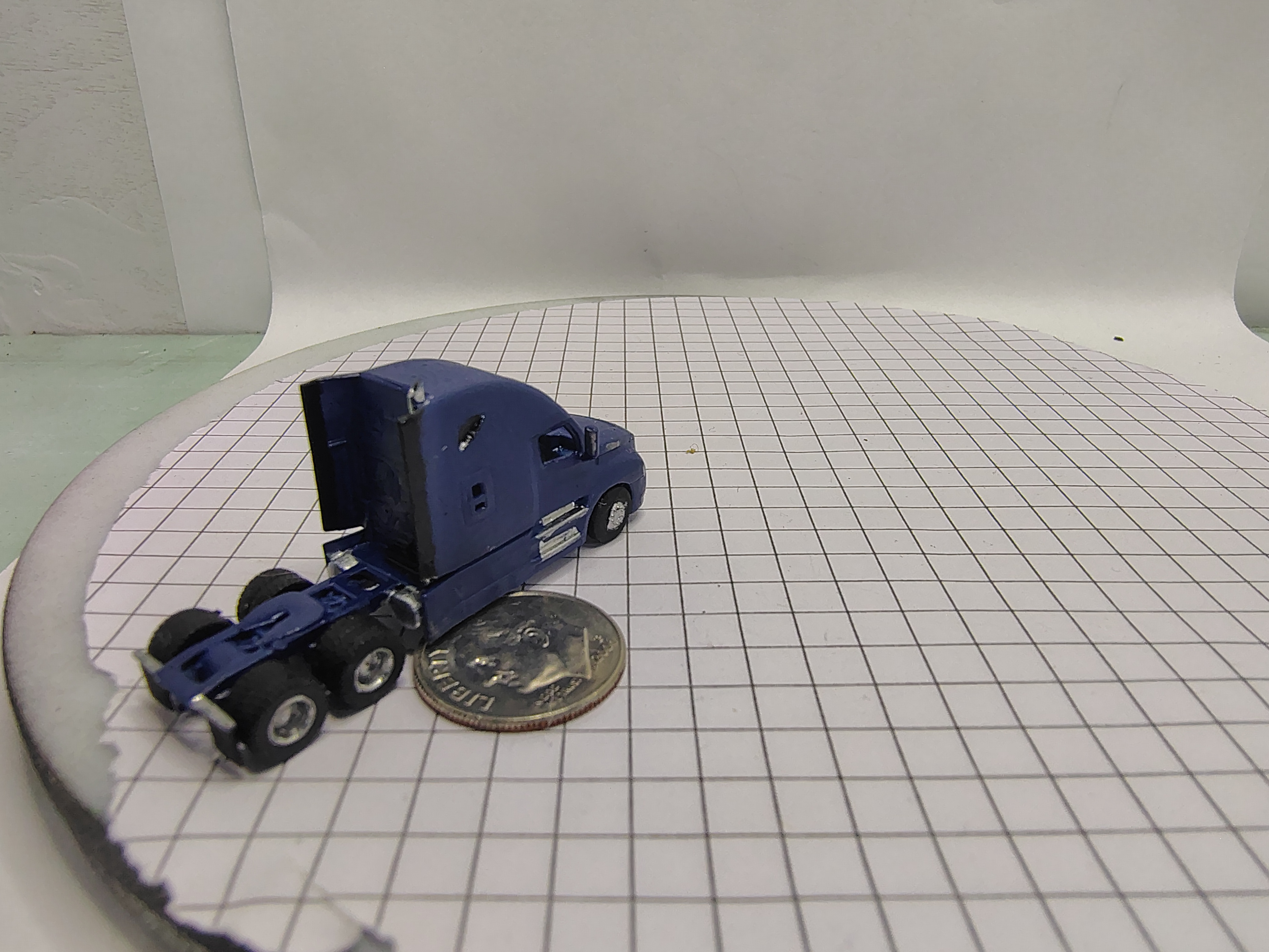 N Scale Freightliner Cascadia Sleeper 