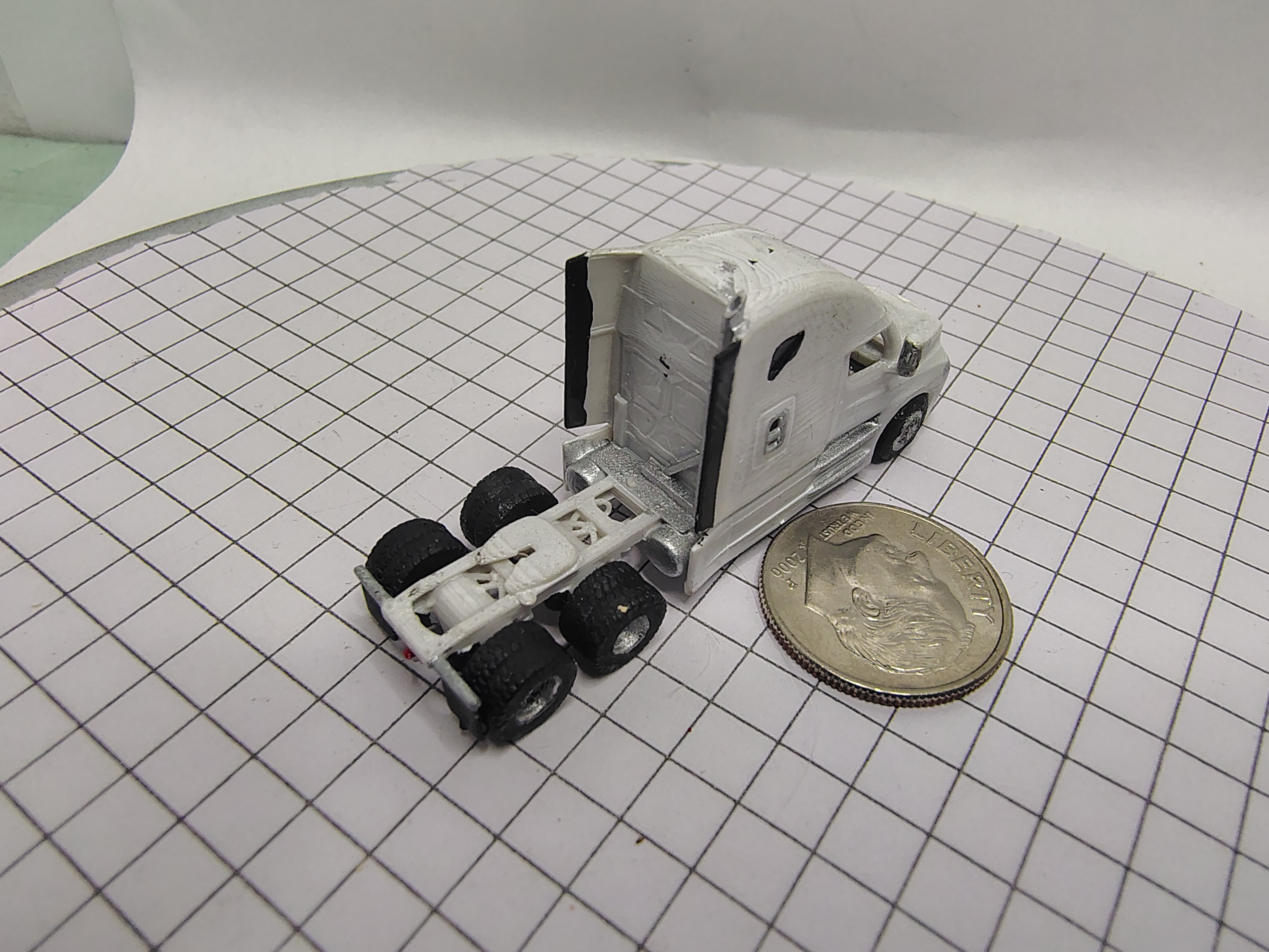 N Scale Freightliner Cascadia Sleeper 