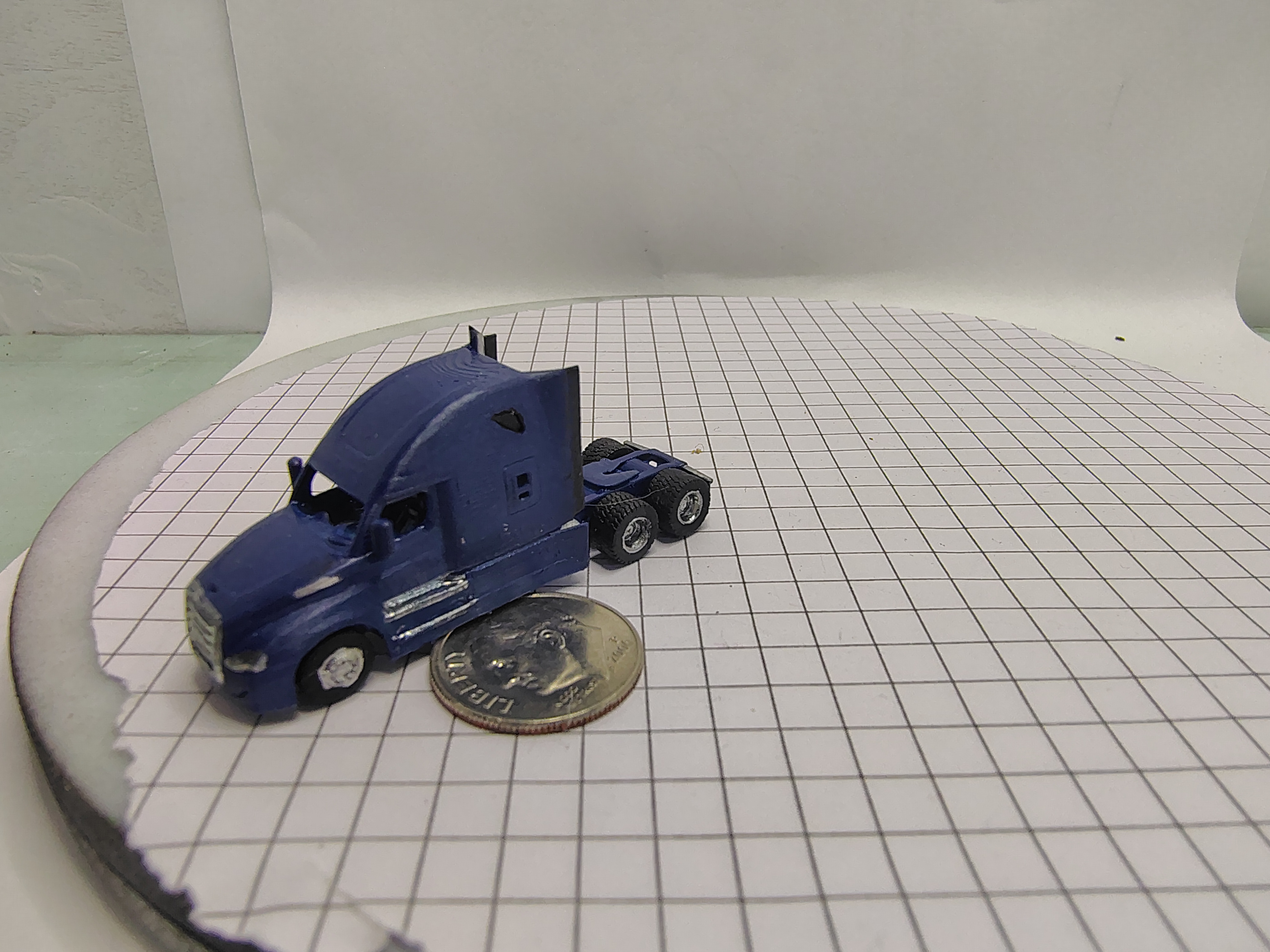 N Scale Freightliner Cascadia Sleeper 