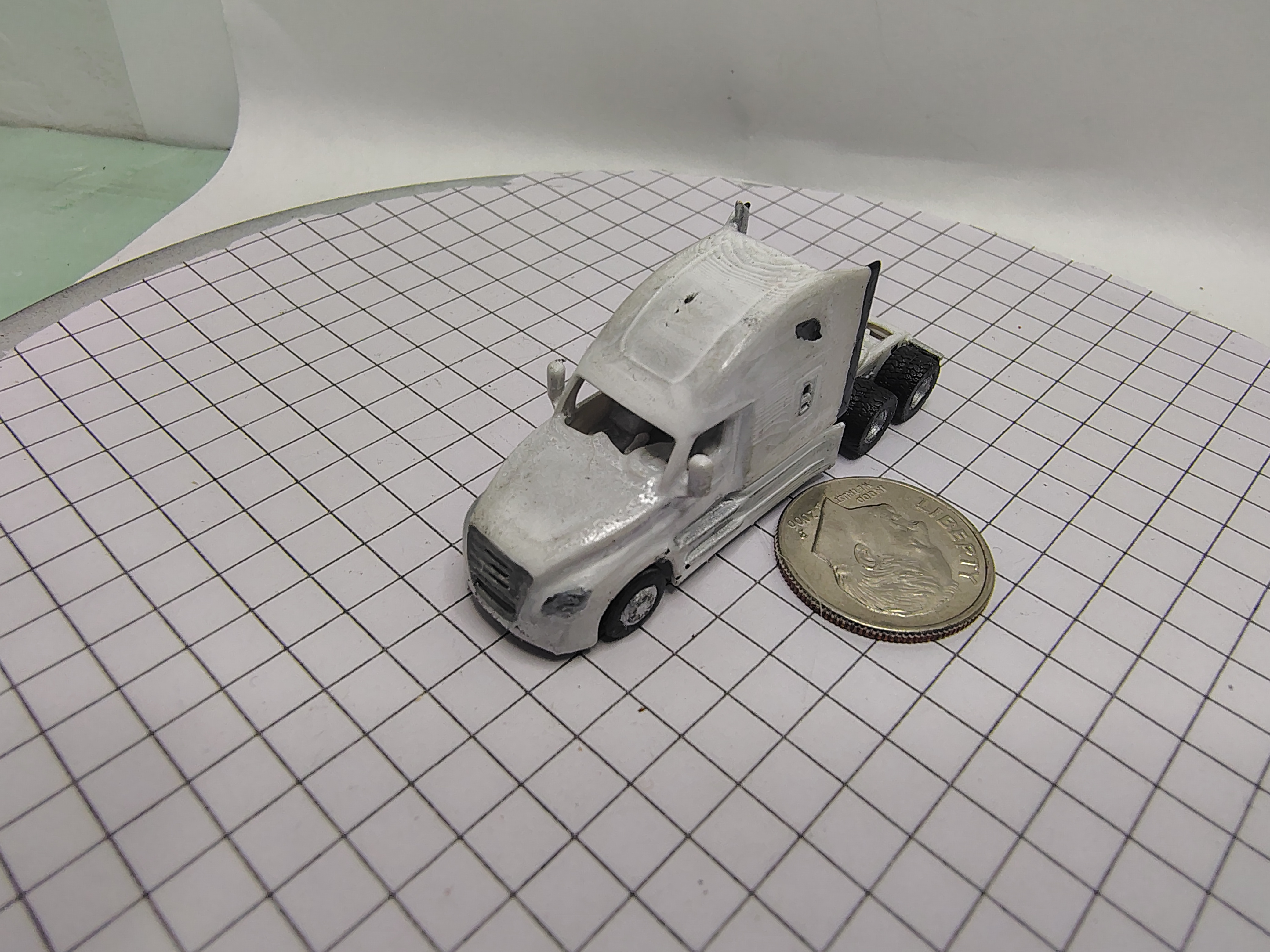 N Scale Freightliner Cascadia Sleeper 