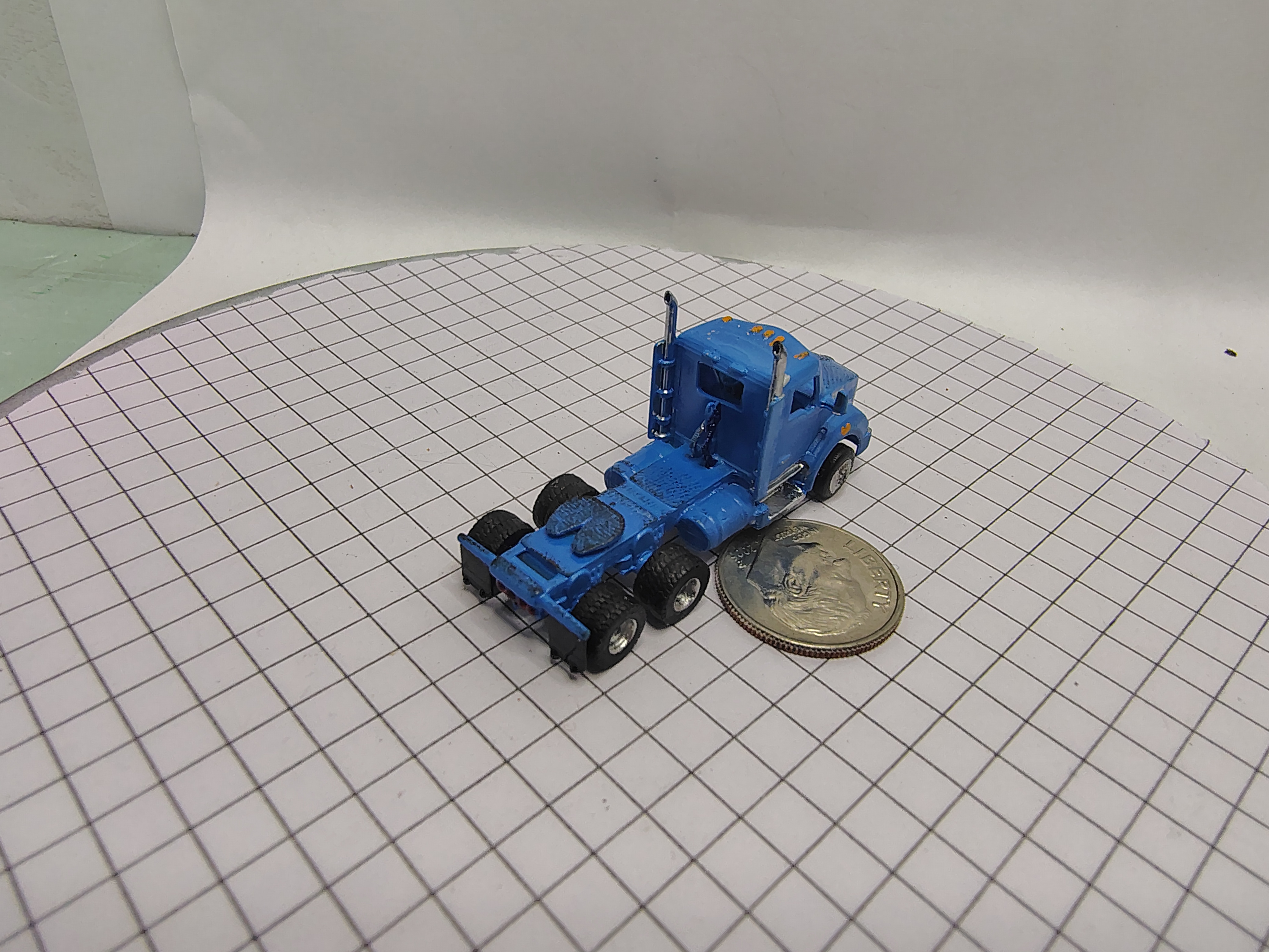 N Scale Kenworth T-880 Daycab