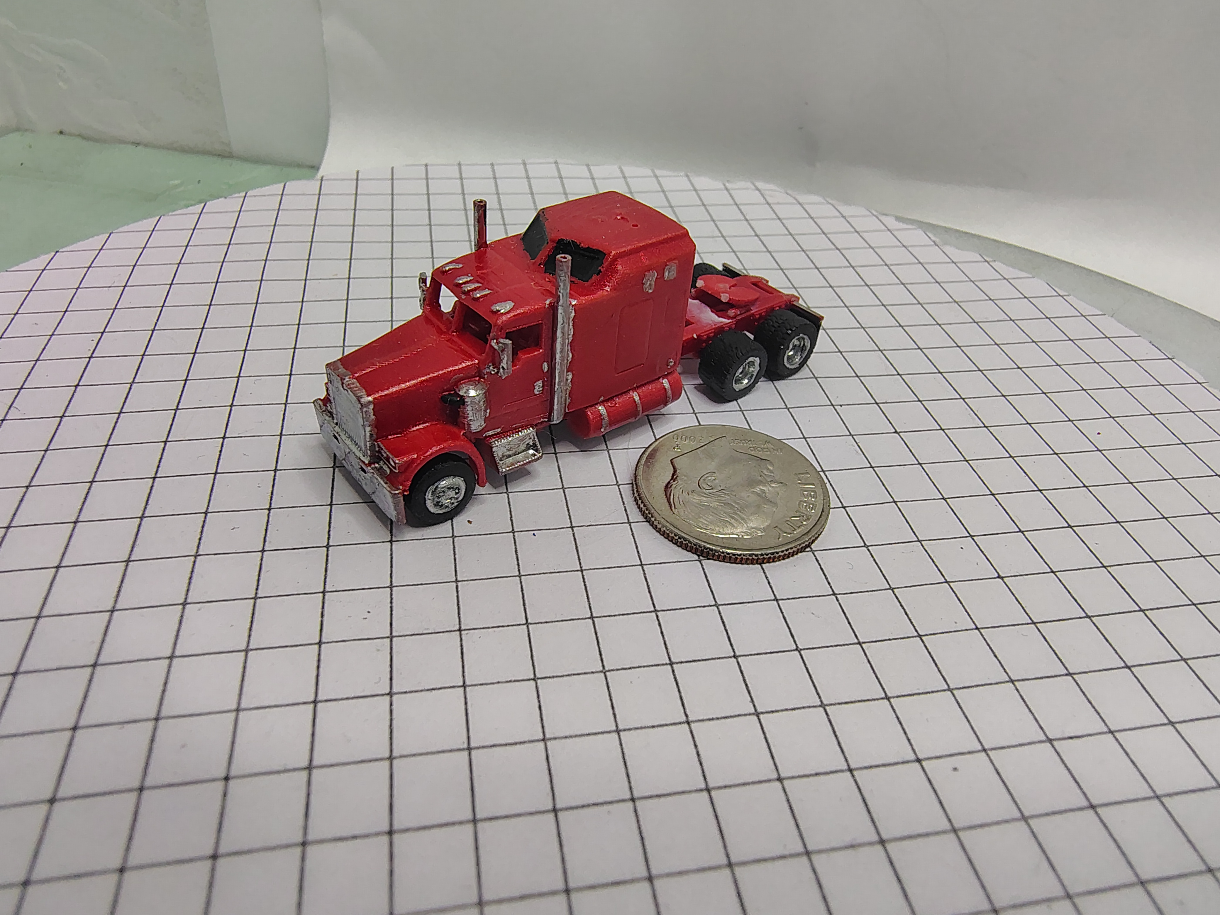 N Scale Kenworth W-900 Aerodyne Sleeper