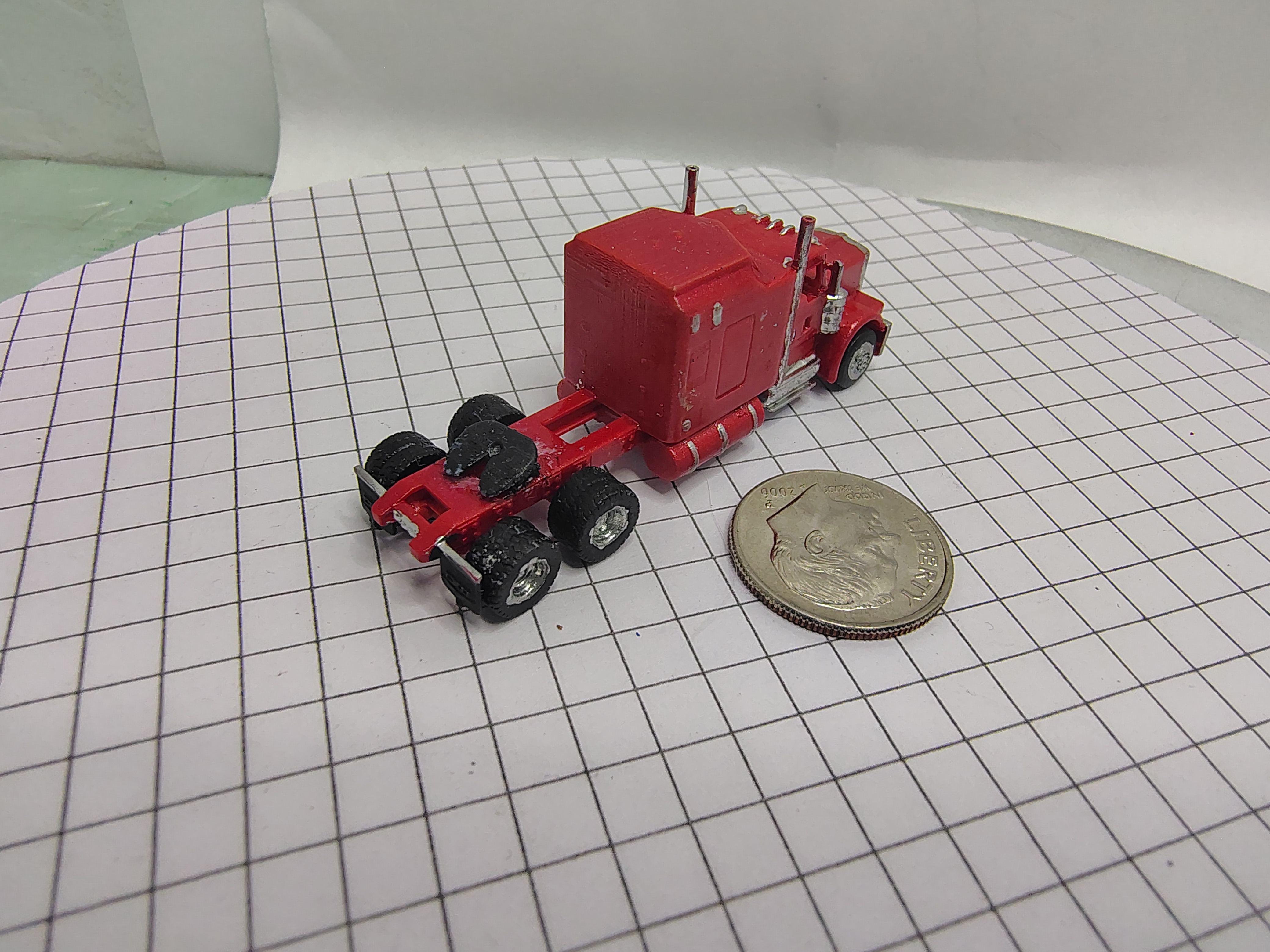 N Scale Kenworth W-900 Aerodyne Sleeper