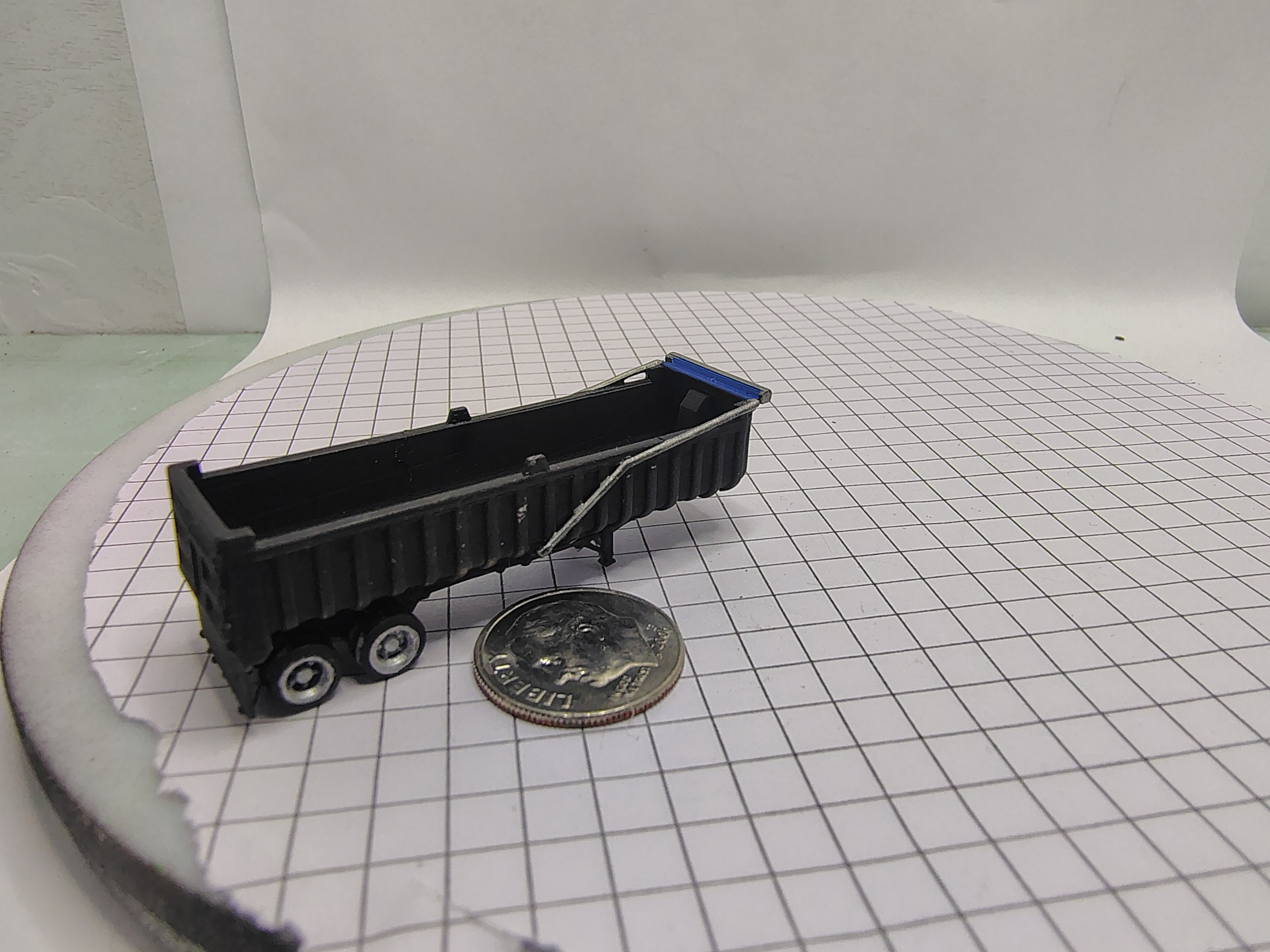 N Scale Shorty Dump Trailer