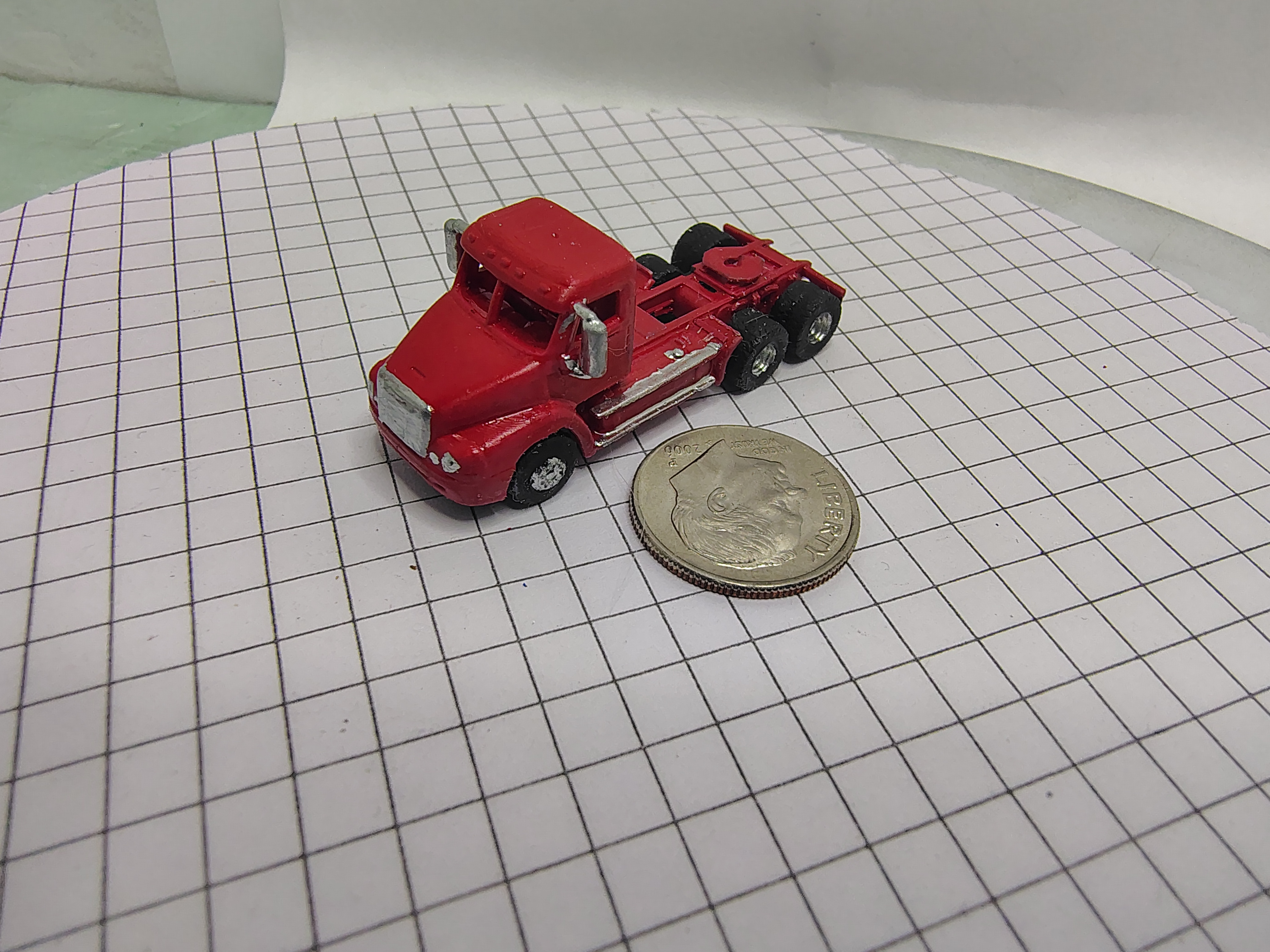 N Scale Freightliner Columbia 