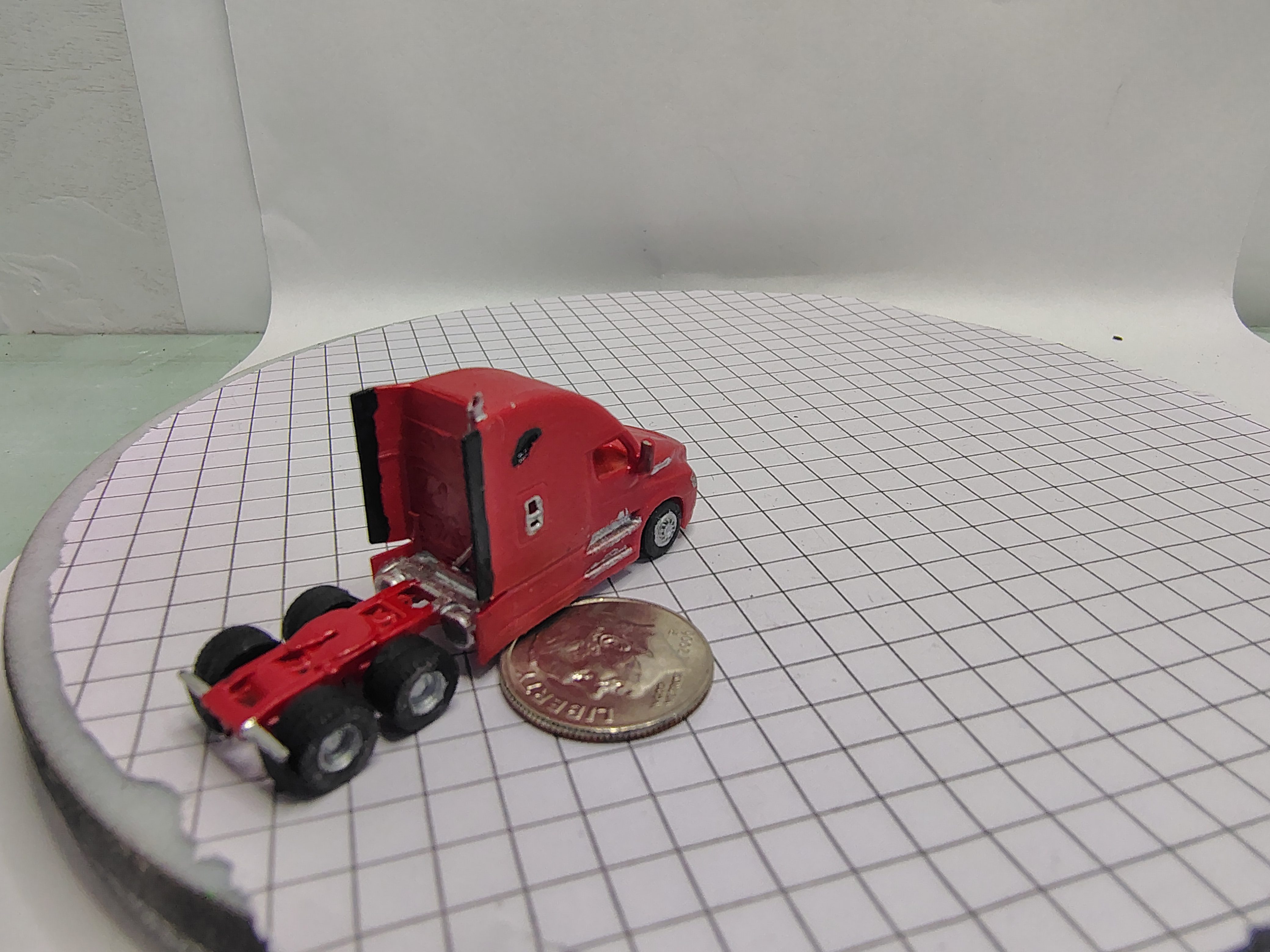 N Scale Freightliner Cascadia Sleeper 