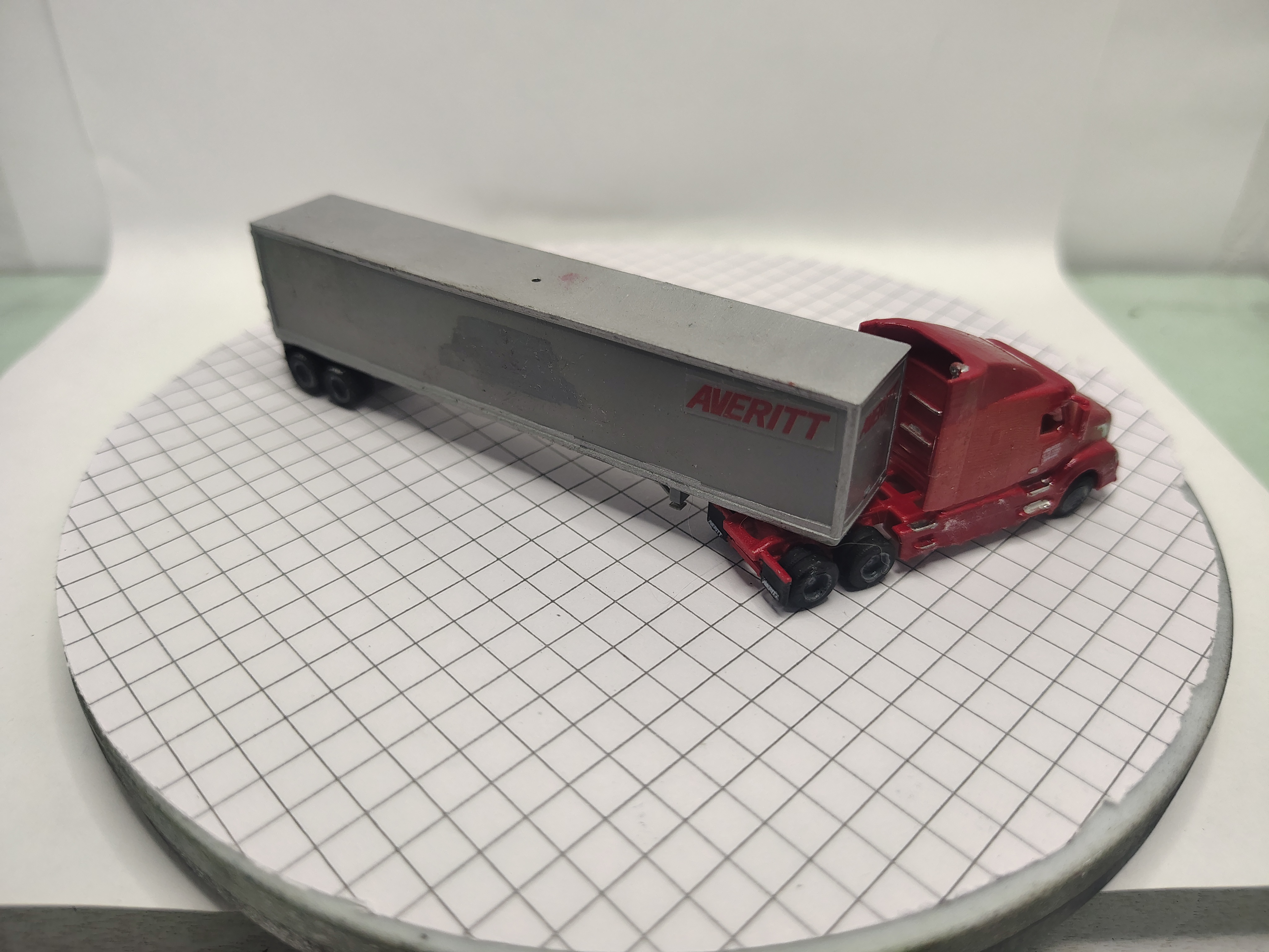 Averitt Volvo Sleeper with 48 foot dry van Set