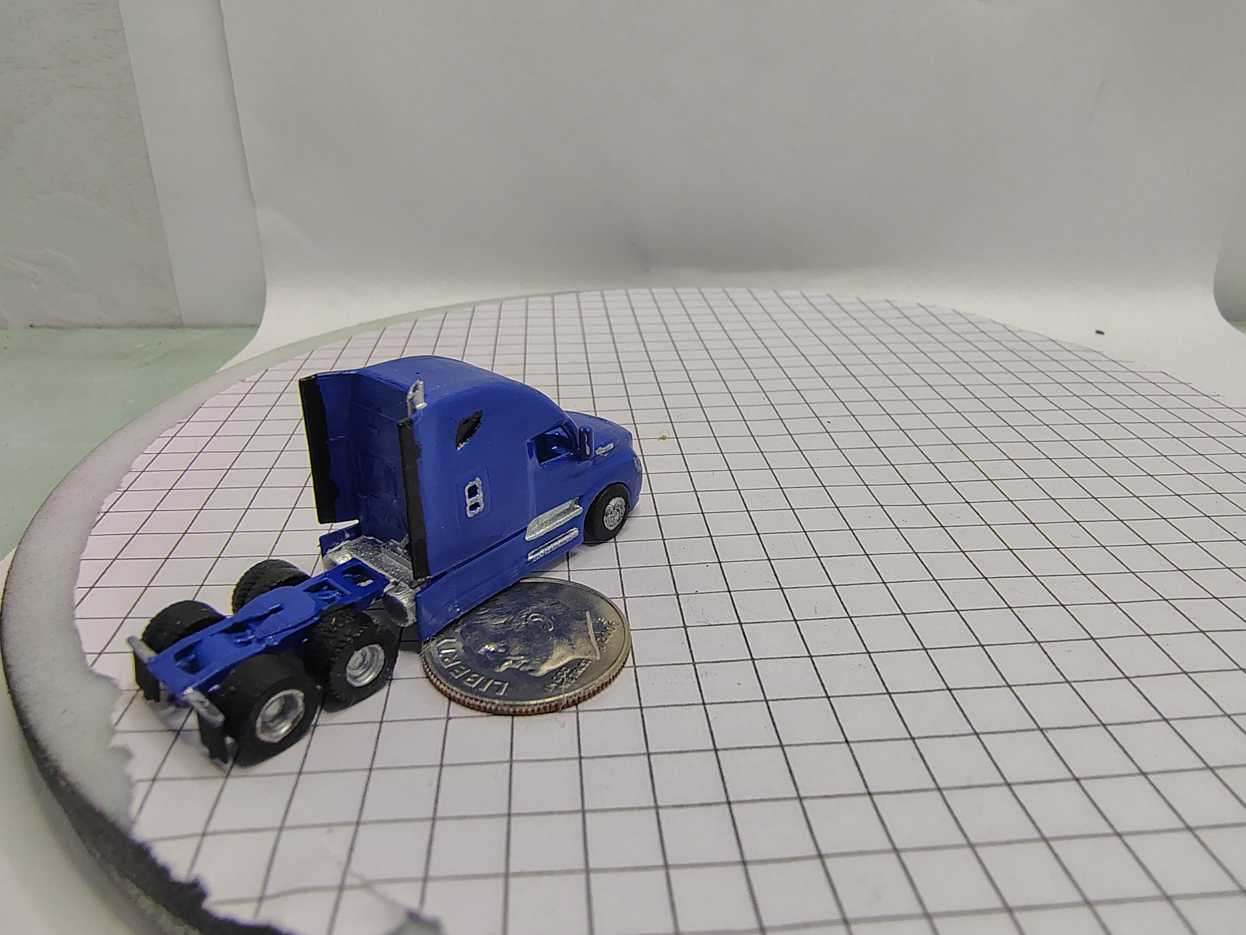 N Scale Freightliner Cascadia Sleeper 