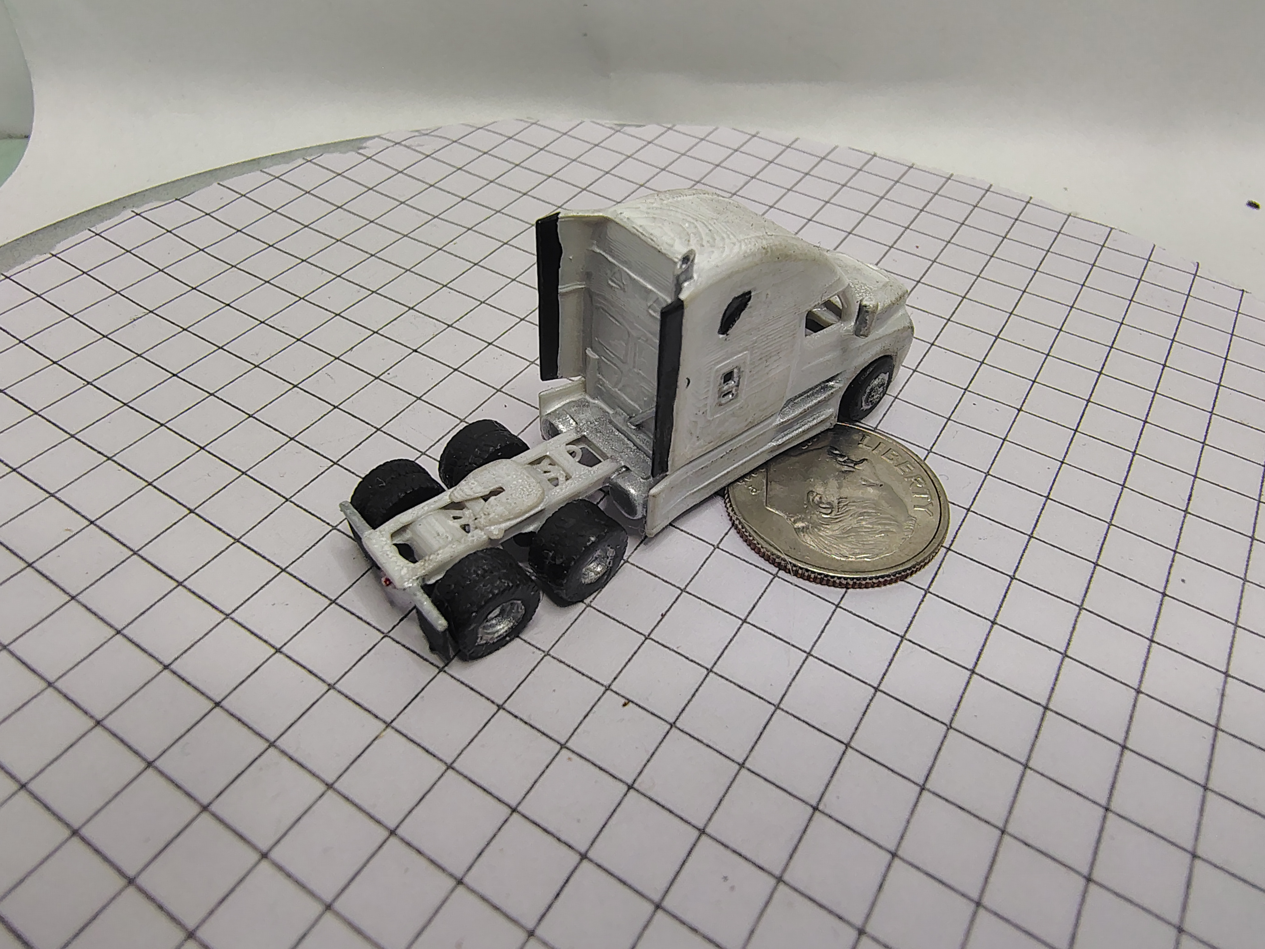 N Scale Freightliner Cascadia Sleeper 