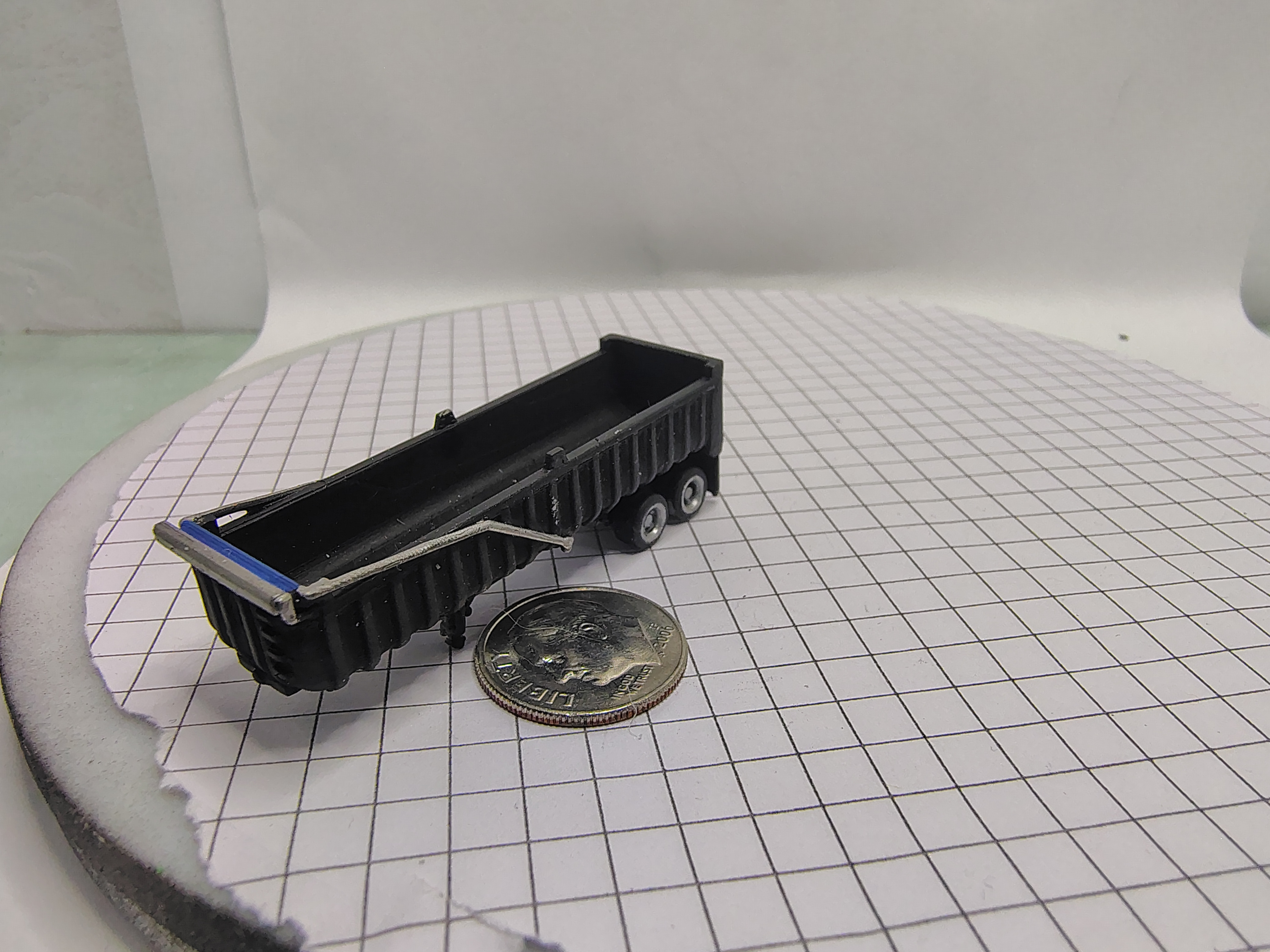 N Scale Shorty Dump Trailer