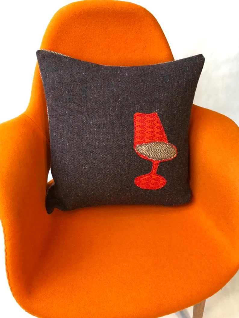 Saarinen Tulip chair applique reversible cushion