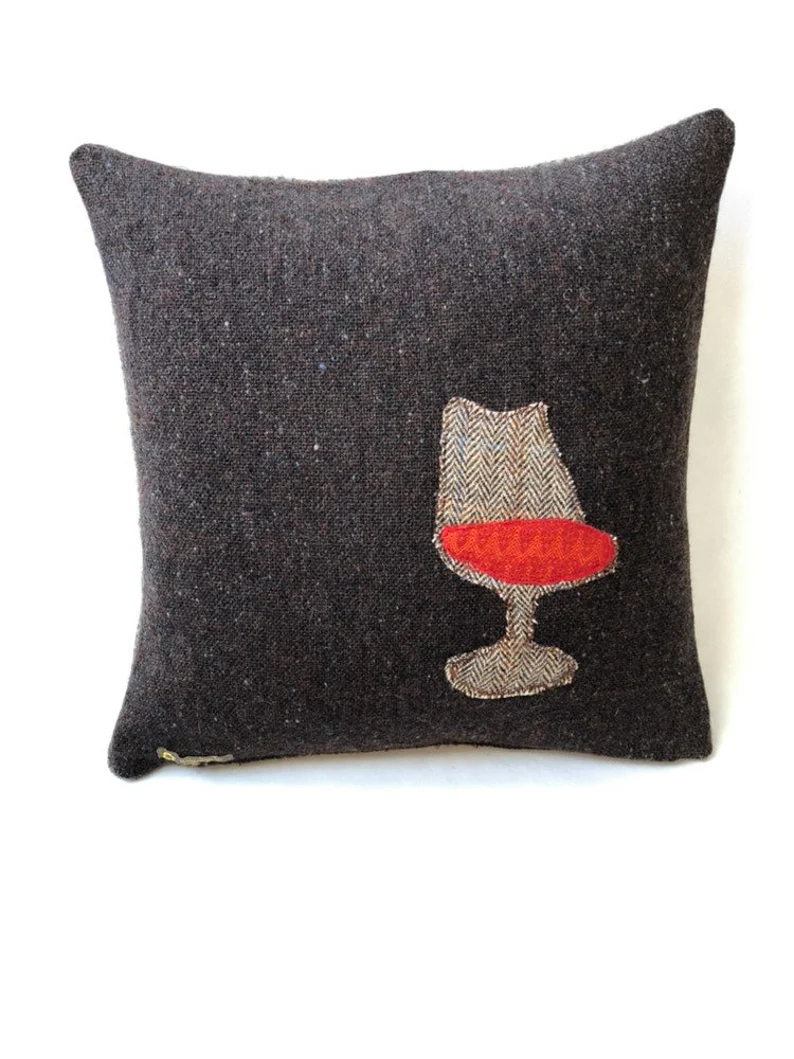 Saarinen Tulip chair reversible cushion