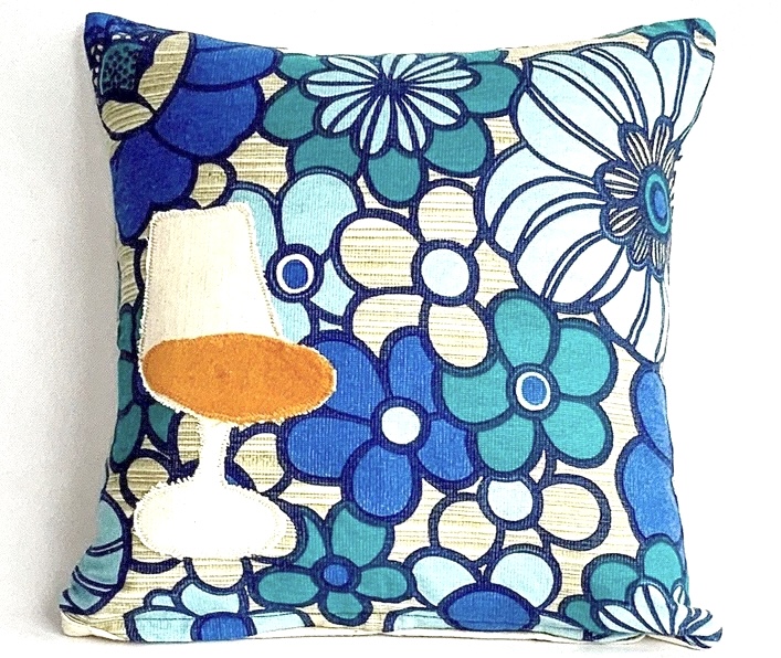 Tulip chair reversible cream & blue vintage retro cushion