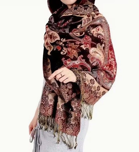 Elegant Paisley Shawl (Black/Brown)