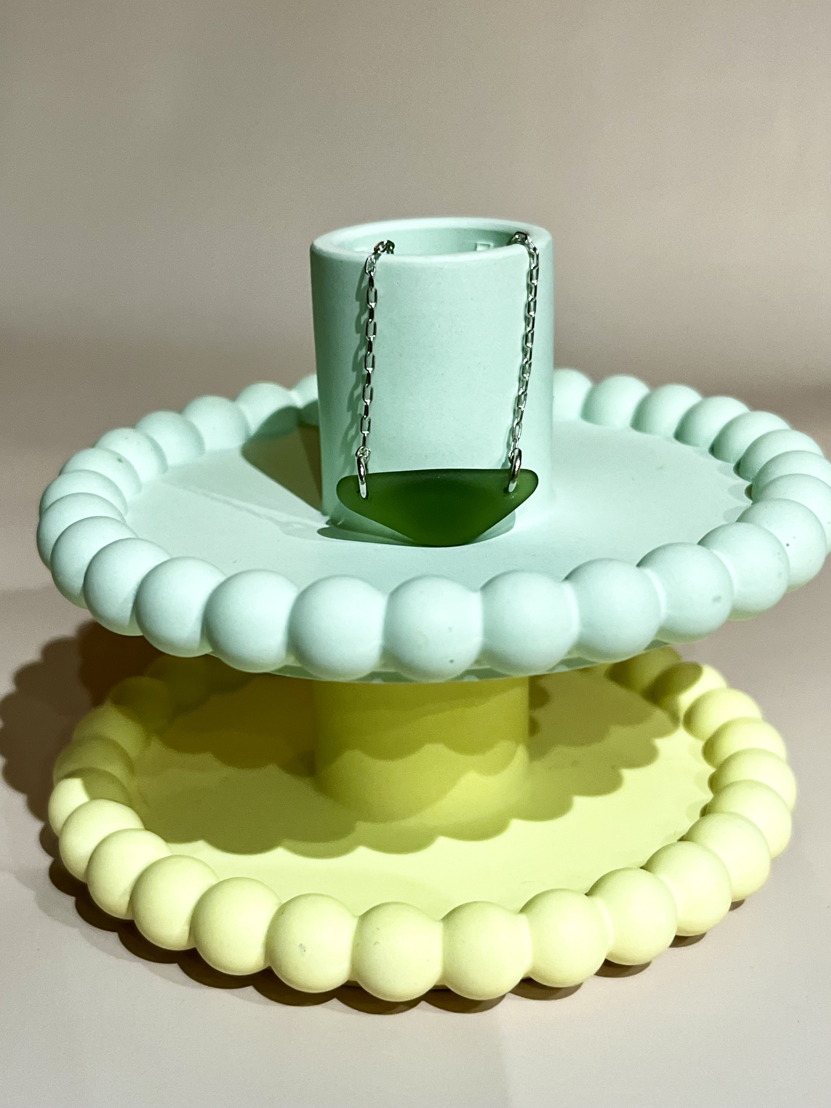 EMERALD GREEN TRIANGLE