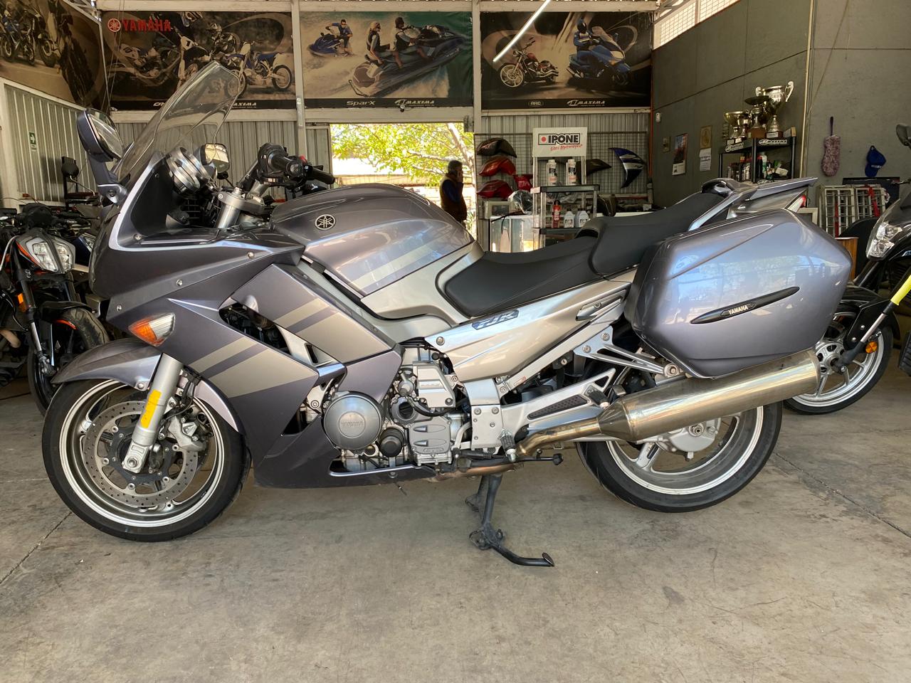 Yamaha FJR 1300