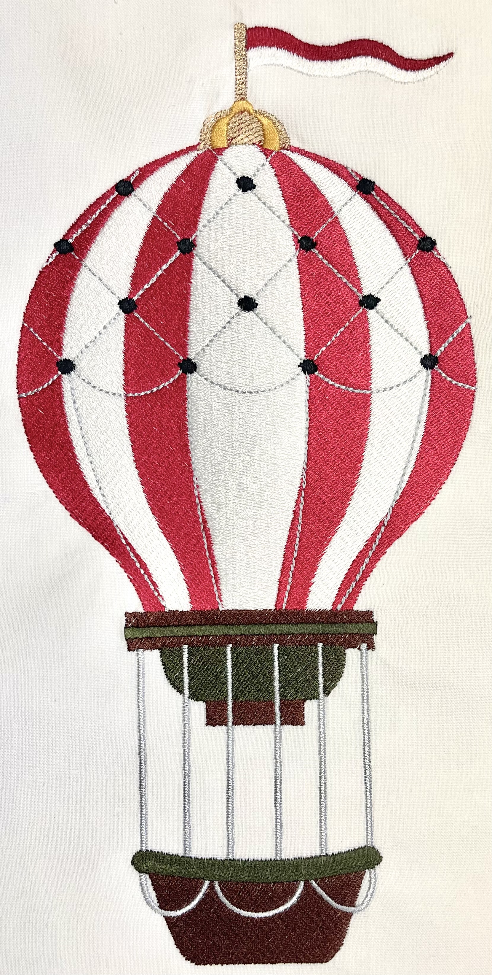 Cute fancy hot air balloon design for machine embroidery. In pes, dst, xxx and hus machine formats. Instant Download. For 6x10 hoop.