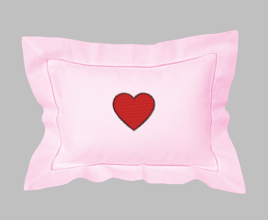 Red heart with black hand stitched look edge design. For machine embroidery in pes, dst, xxx and hus machine formats. Instant Download. For 4x4 hoop.