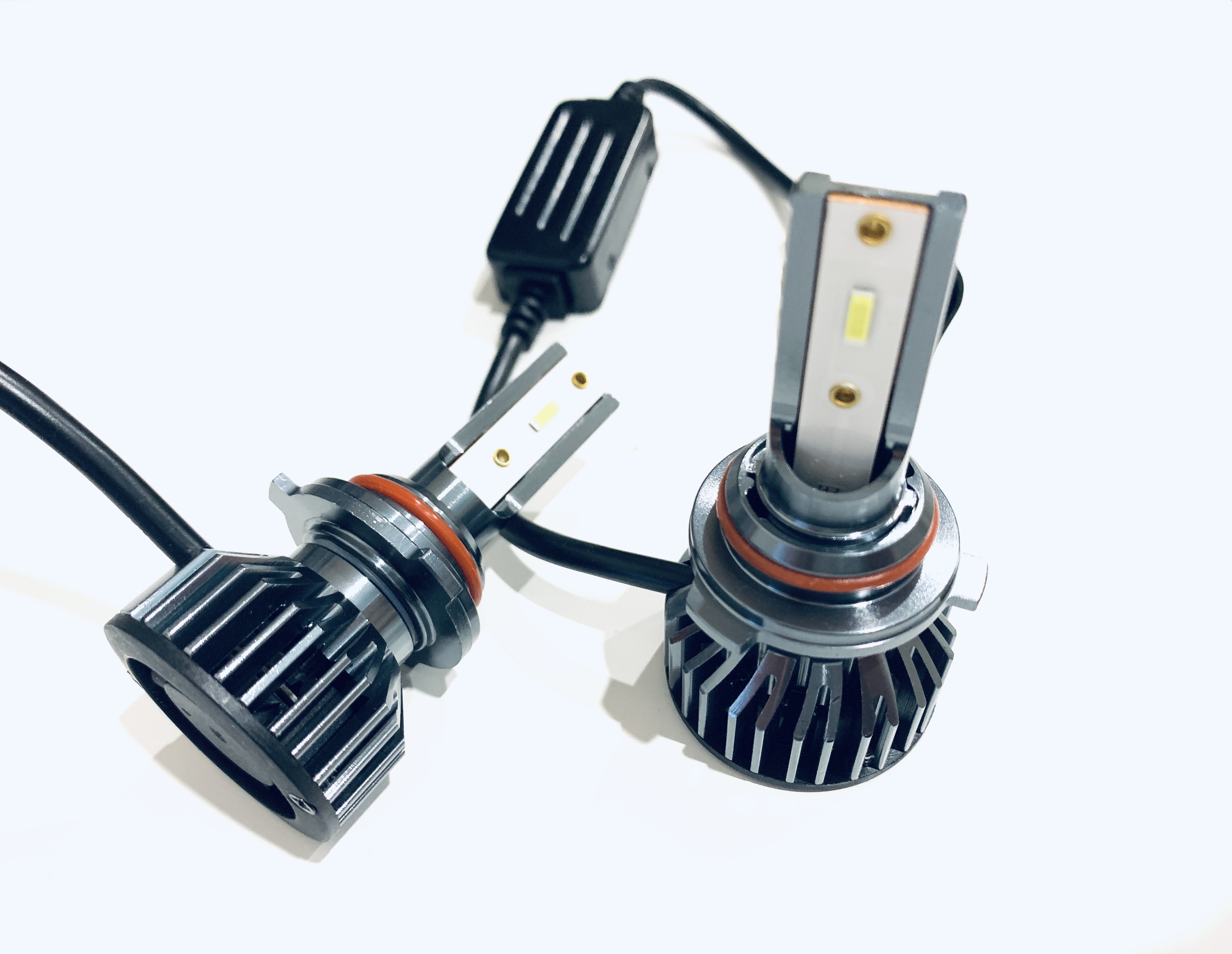 LED HB3/H10/9005 LUMEN1860 +400%