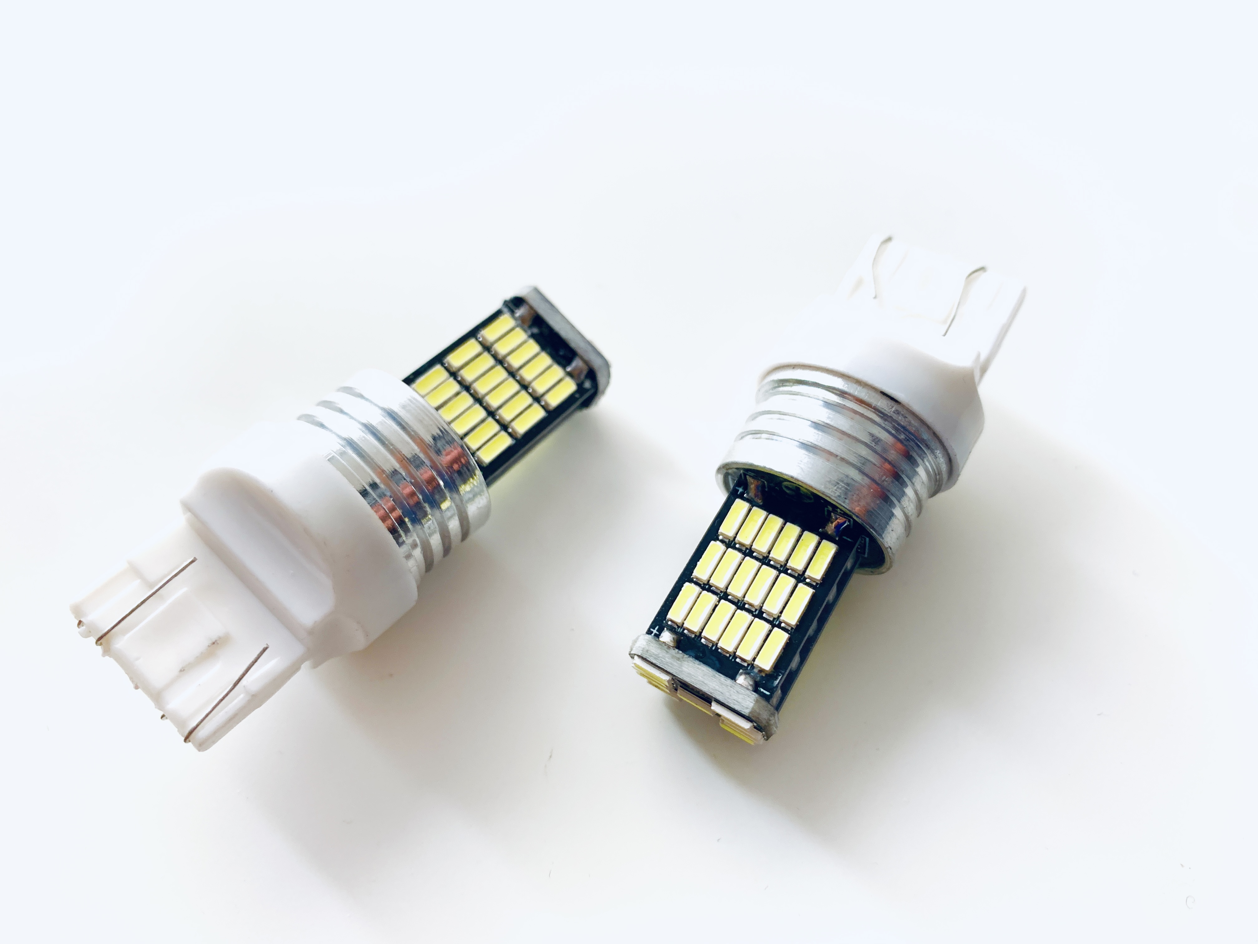 T20/7443/W21W SMD+CANBUS (2vnt)