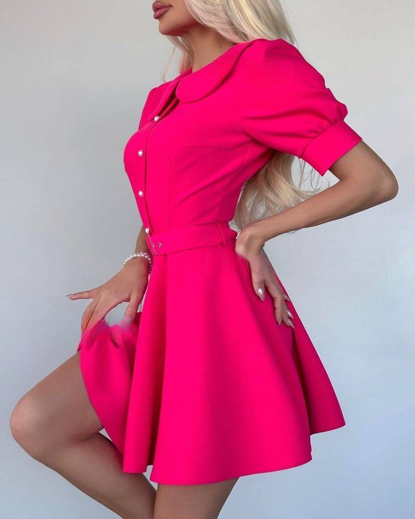 Rožinė suknelė su dirželiu