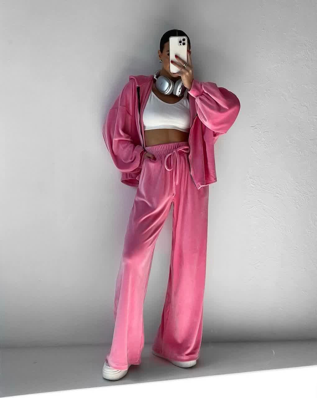 Rožinis veliūrinis komplektas