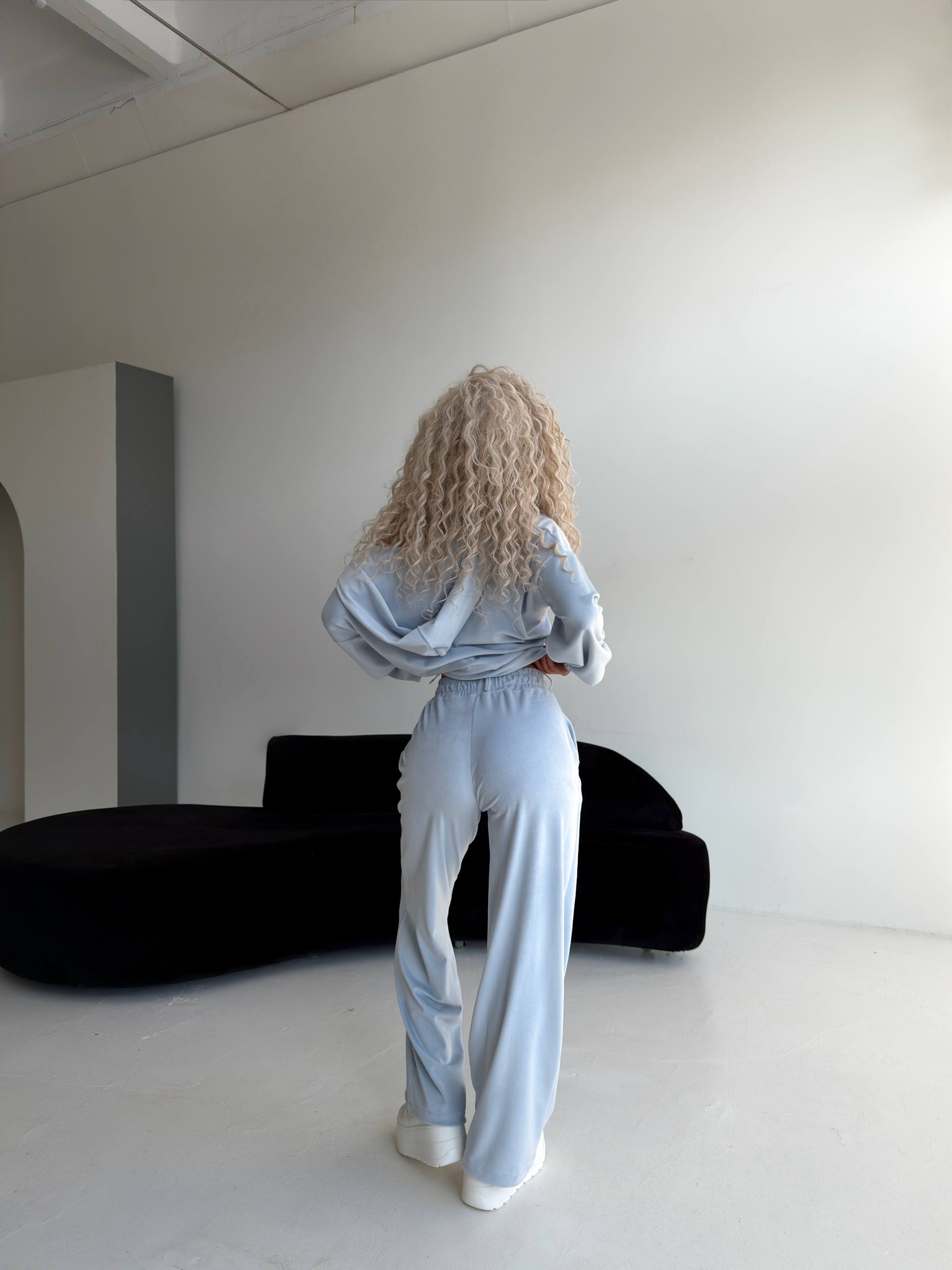 Šviesiai mėlynas 3-jų dalių veliūro komplektas