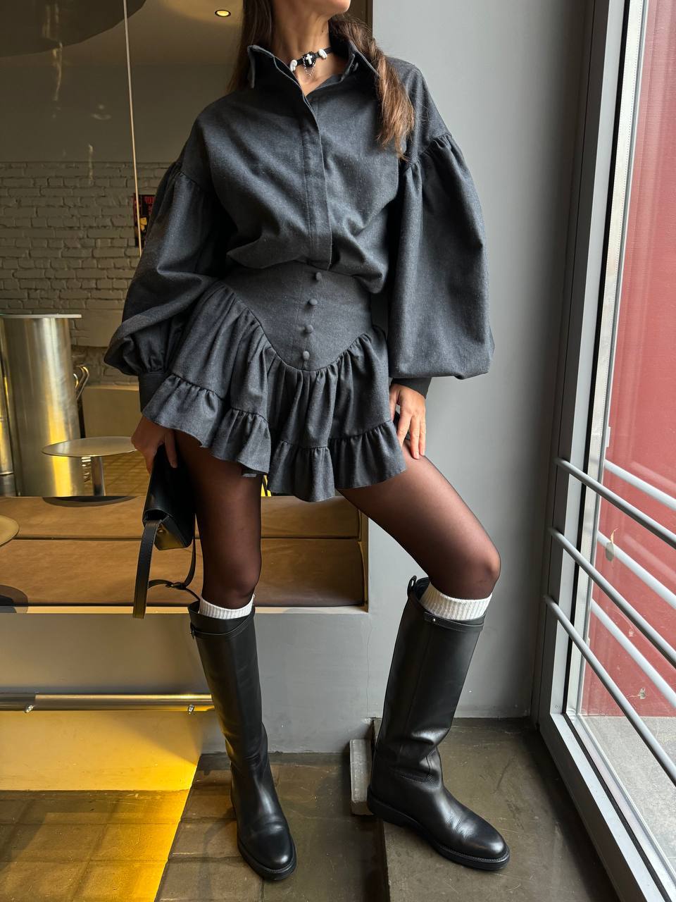 Tamsiai pilkas stilingas komplektas