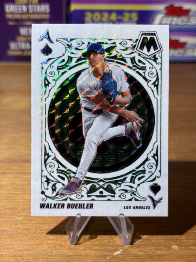 2022 Panini Mosaic - Aces Green Mosaic - Walker Buehler - Los Angeles Dodgers - A-15