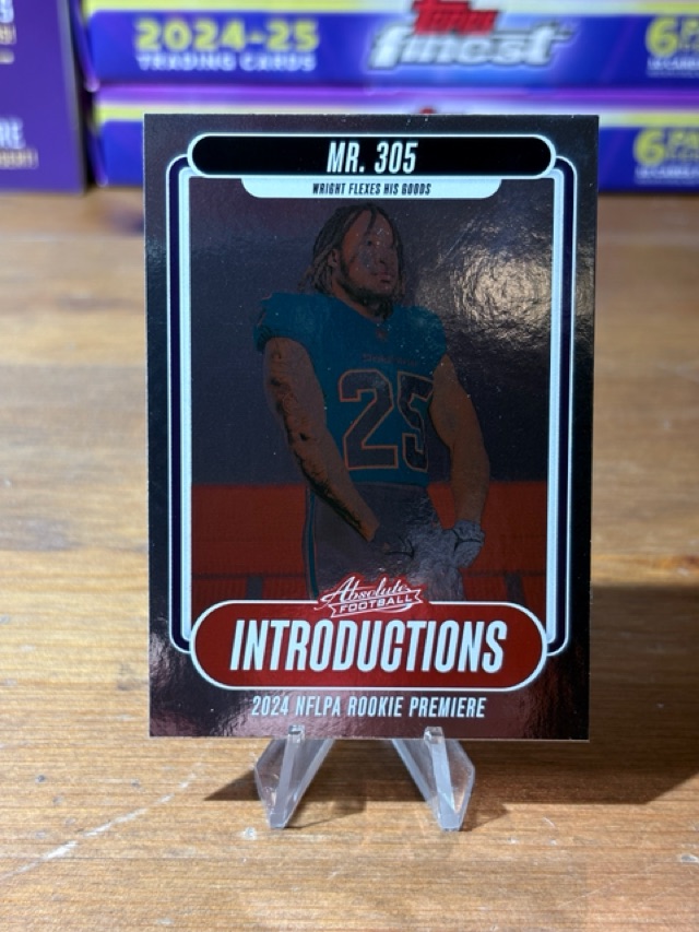 2024 Panini Absolute - Introductions Jaylen Wright Miami Dolphins