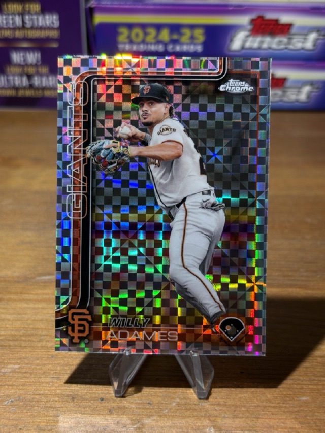 2025 Topps Chrome - X-Fractors - Willy Adames - San Francisco Giants - 282