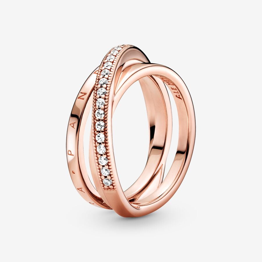 Anillo Cruzado Triple Alianza en Pavé