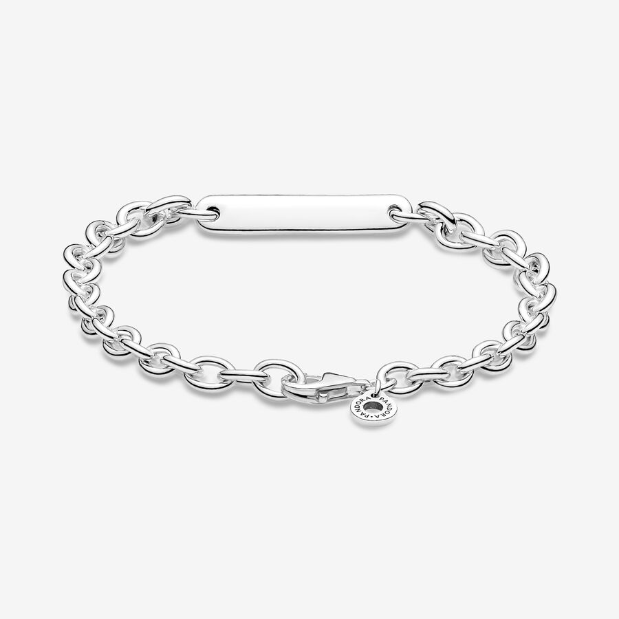 Pulsera con placa de plata 