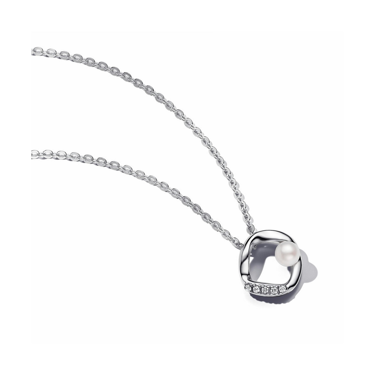 Collar  Círculo Forma Orgánica Pavé Perla