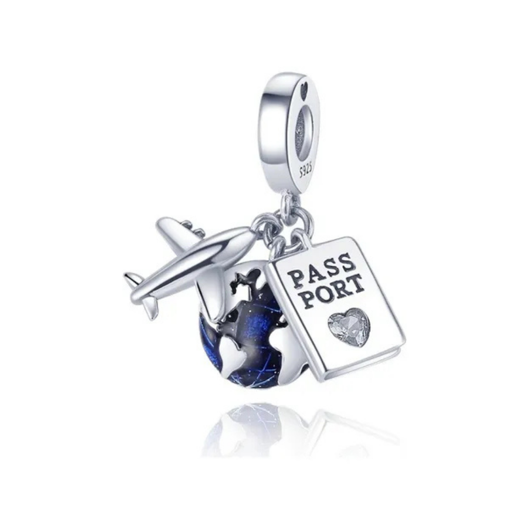 Charm colgante mundo, pasaporte y avión 