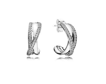 Zarcillos brillante entrelazado