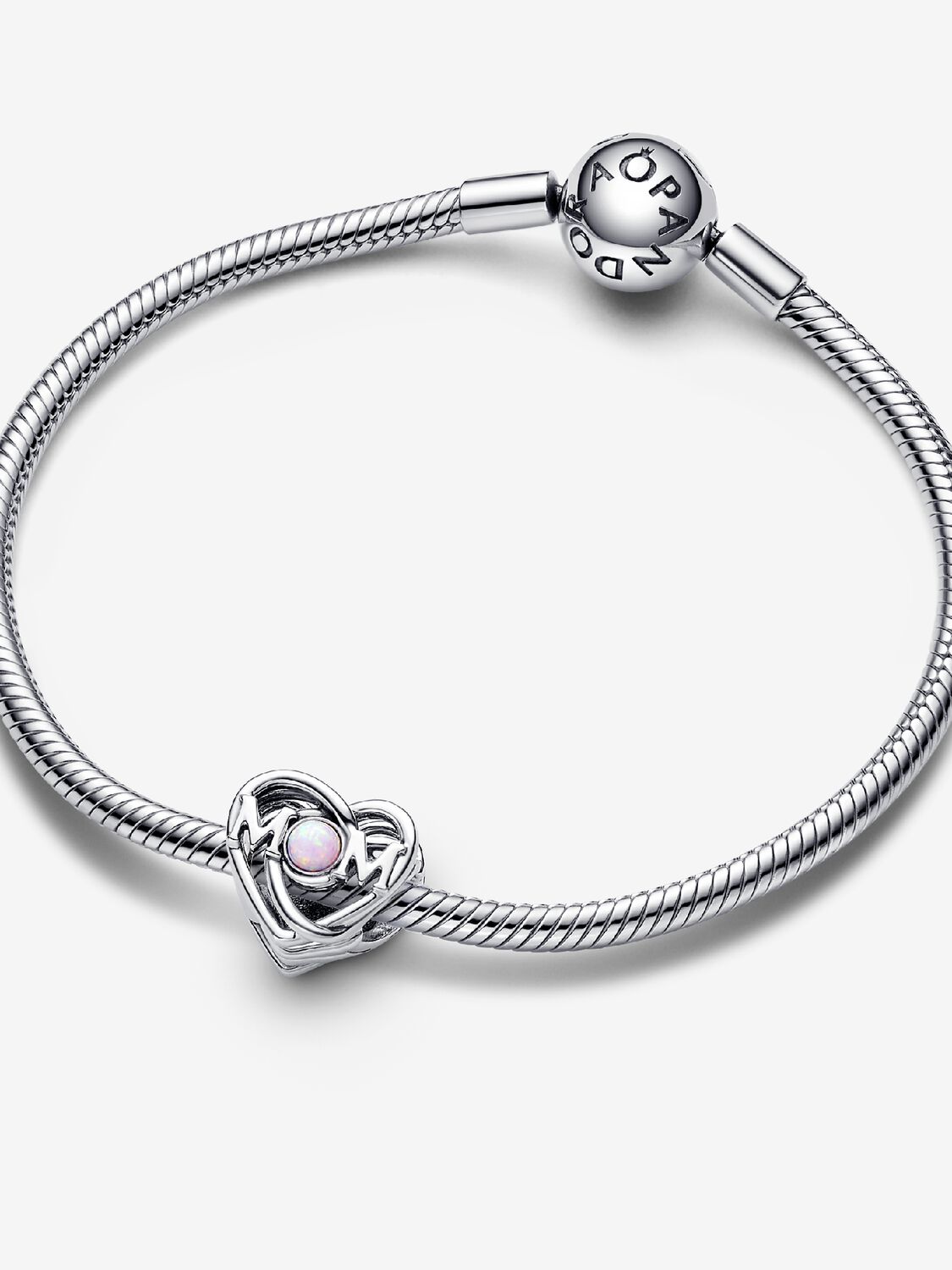 Charm de mamá y corazón calado
