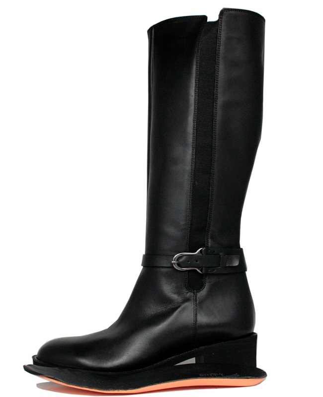 Botas de pie con elástico lateral