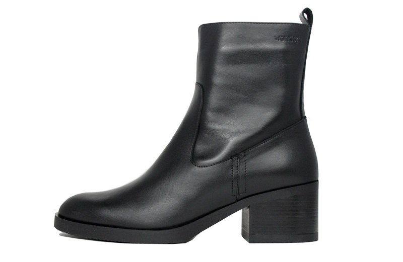 Botines Wonders negros modelo 6208