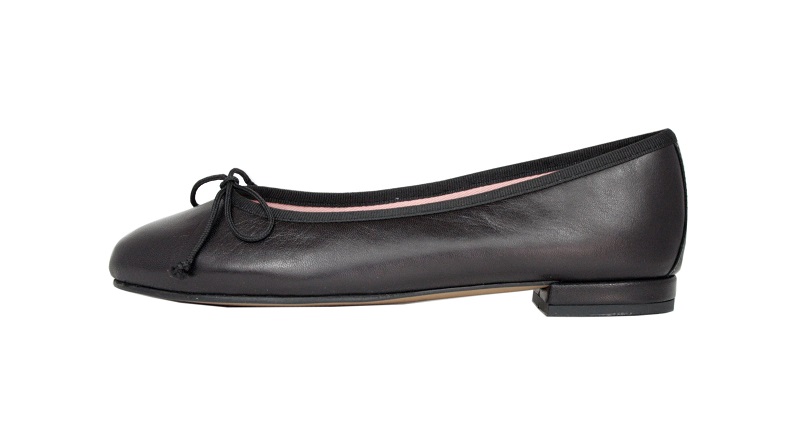Manoletinas de piel negras de Euforia Bailarinas