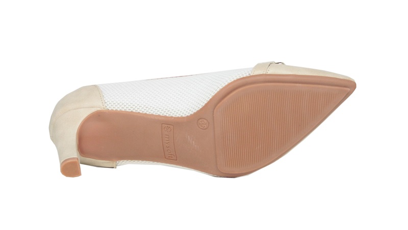 Zapato de vestir de puntera con cadena