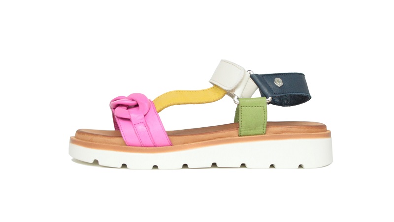 Sandalias planas Carmela multicolor