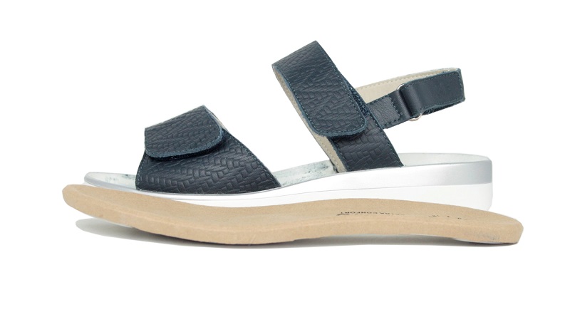 Sandalias azules de dos velcros al empeine