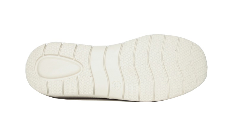 Zapatilla de material elástico con plantilla memory foam