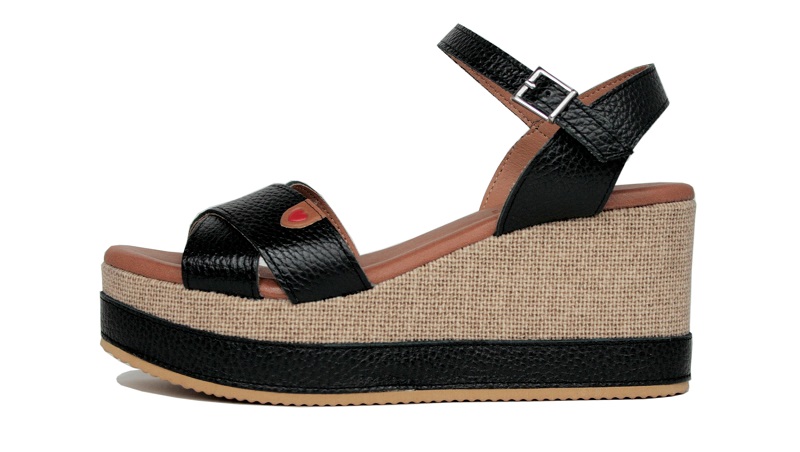 Sandalias negras de plataforma tejida
