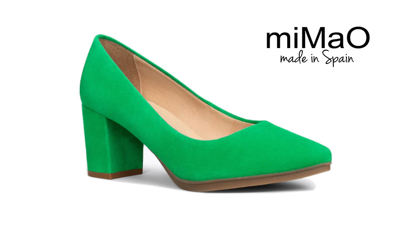 Zapato salón de ante verde