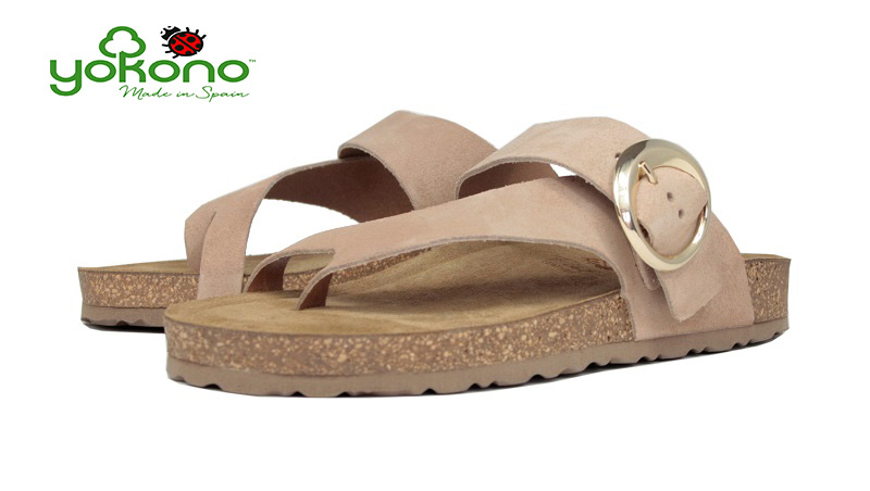 Sandalias de dedo Yokono color nude