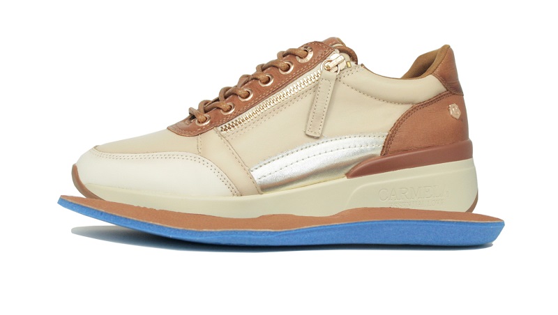 Deportivos de piel Carmela modelo 160085